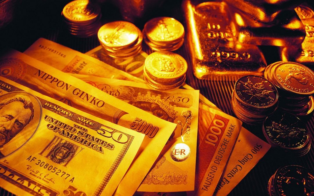 Vàng trong ngày: Vàng, đô la trượt giá khi Mỹ áp thuế mới vào Trung Quốc