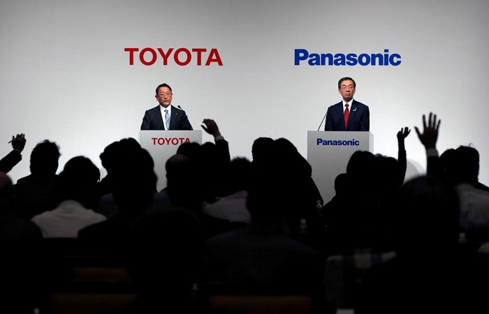 Toyota, Panasonic thiết lập liên doanh sản xuất pin EV trong bối cảnh cạnh tranh Trung Quốc đang gia tăng